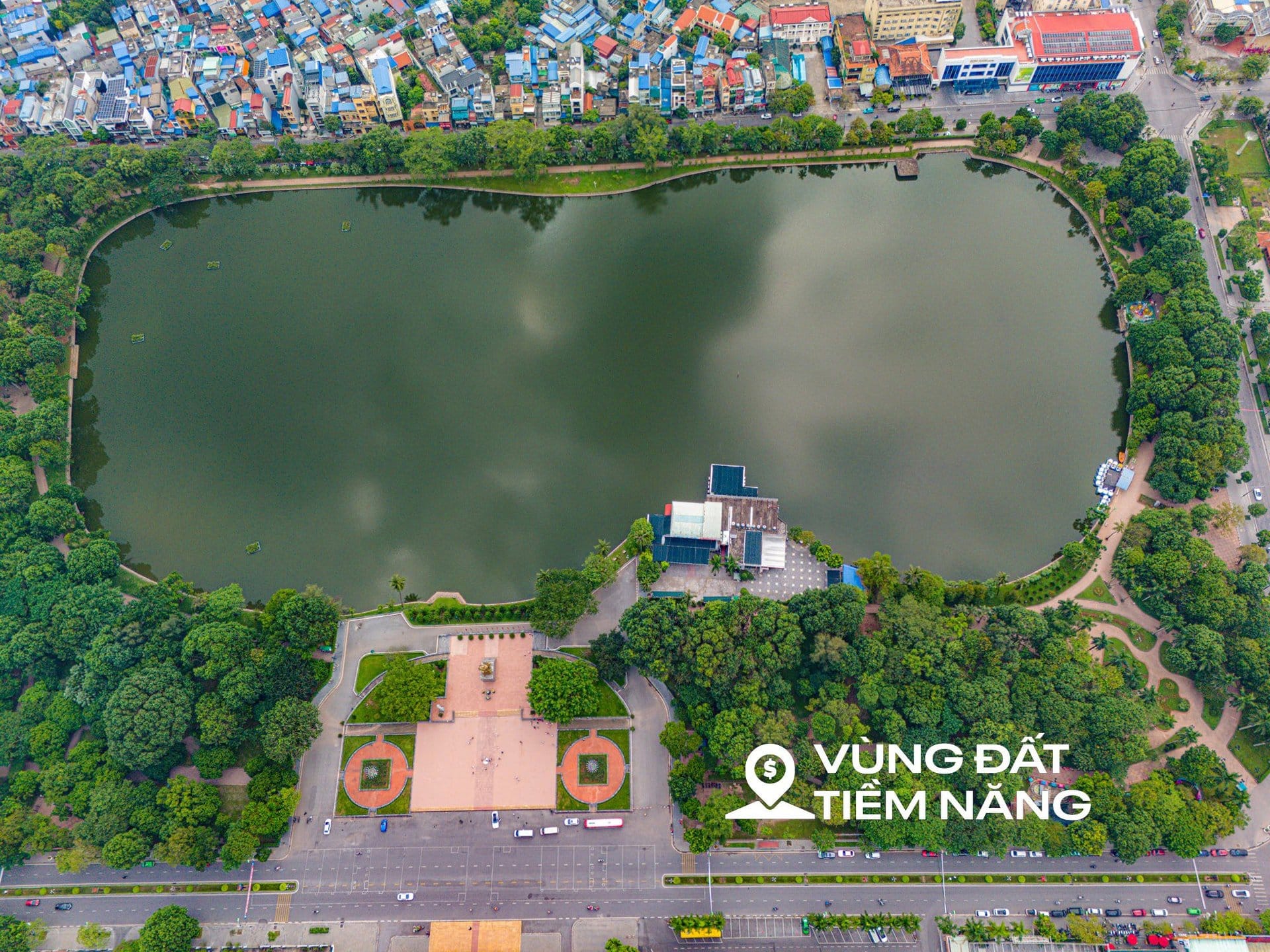 Khung cảnh yên bình tại Hồ Vị Xuyên, Nam Định