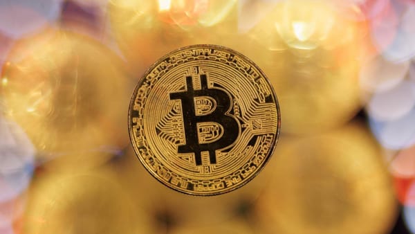 Chia tay Gensler? ETF Bitcoin cán mốc 500 tỷ USD!  #Bitcoin #ETF #Gensler
