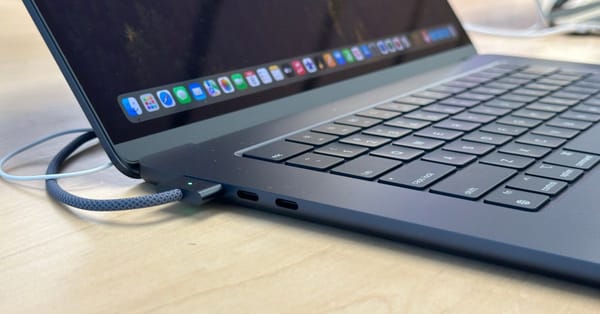 Ưu đãi MacBook hấp dẫn dịp lễ hội! Giá chỉ từ 649$.
