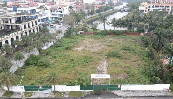 Quảng Bình thu hồi 3.000m² đất dự án khách sạn 5 sao vì nợ thuế.
