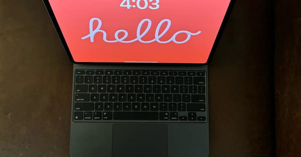 iPad Pro M4: Thay thế laptop hoàn hảo! 4 lý do thuyết phục bạn.
