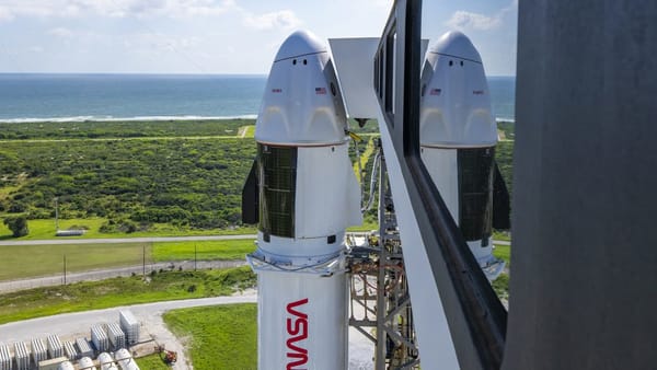 Lo ngại ảnh hưởng SpaceX tại NASA gia tăng.
