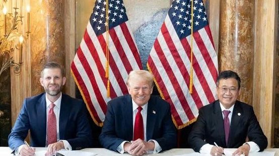 Lãnh đạo TP.HCM gặp đại diện Tập đoàn Trump, thảo luận dự án Trump Tower.
